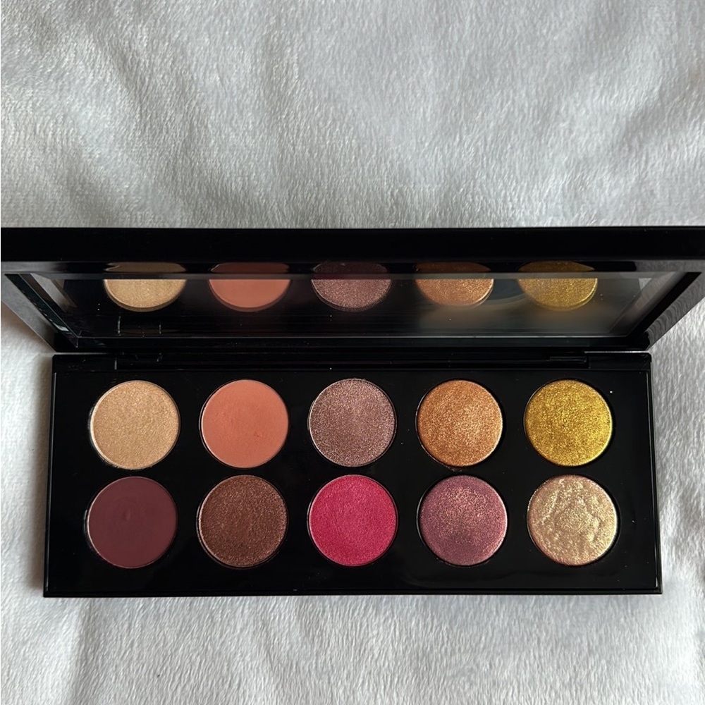 Pat McGrath Mothership VIII: Divine Rose II Eyeshadow Palette